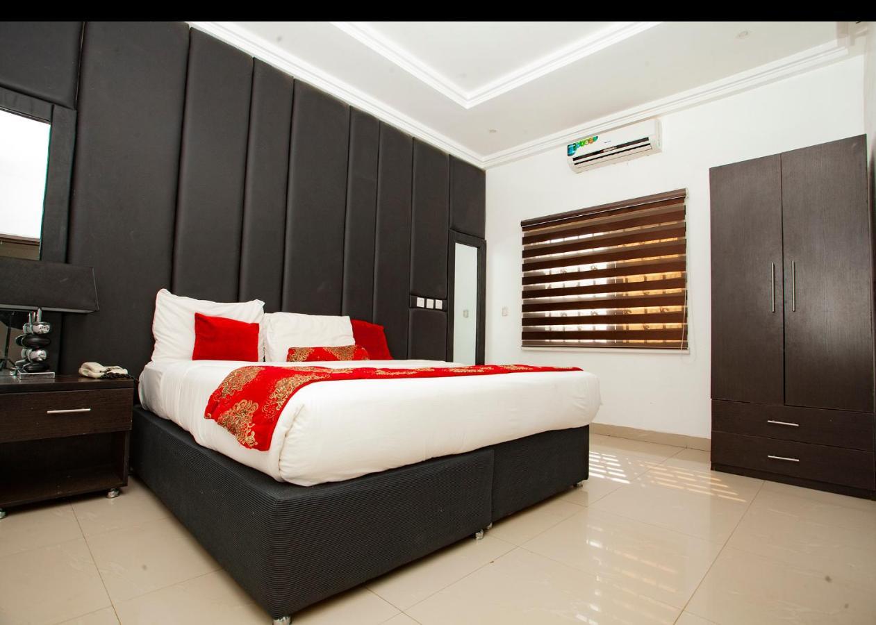 Grand Palazzo Hotel Gwarimpa Абуджа Екстериор снимка