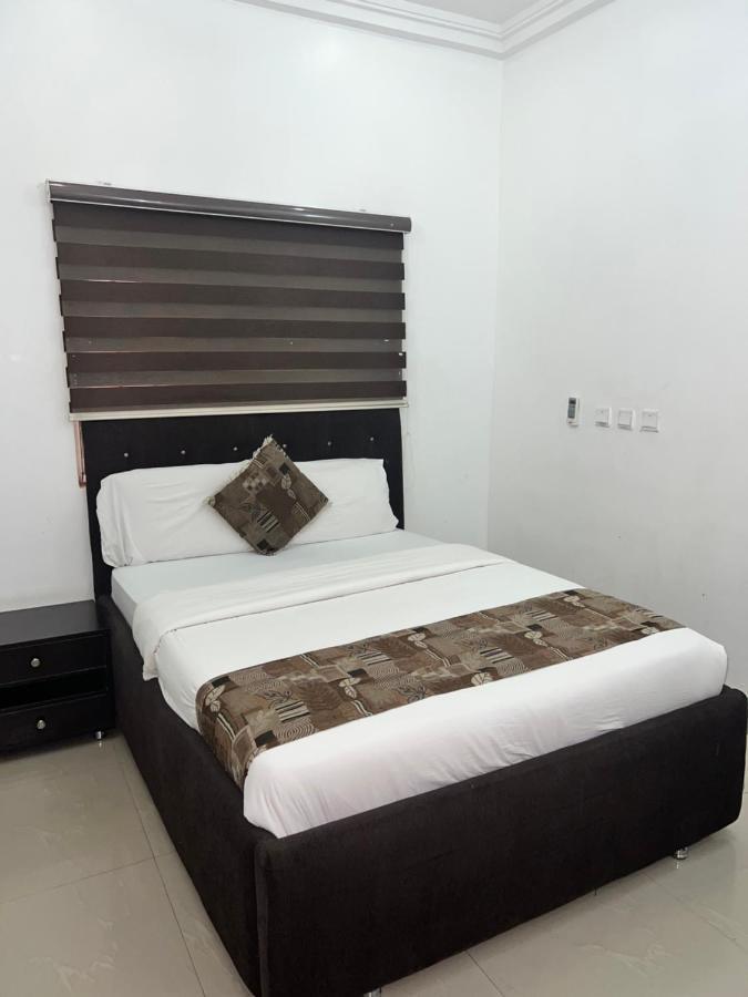 Grand Palazzo Hotel Gwarimpa Абуджа Екстериор снимка
