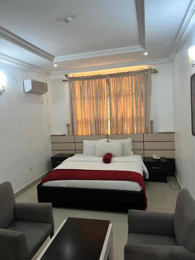 Grand Palazzo Hotel Gwarimpa Абуджа Екстериор снимка