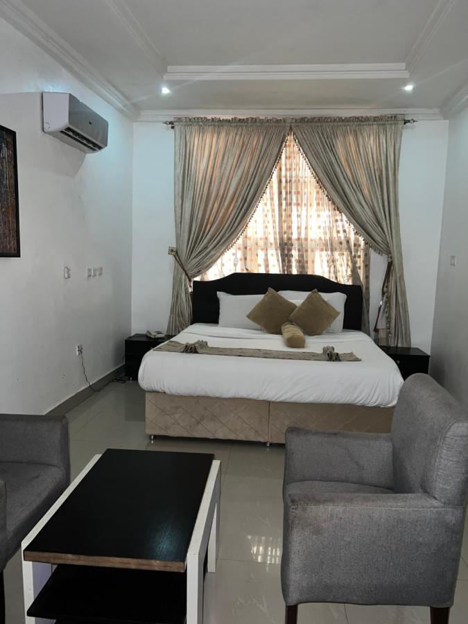 Grand Palazzo Hotel Gwarimpa Абуджа Екстериор снимка