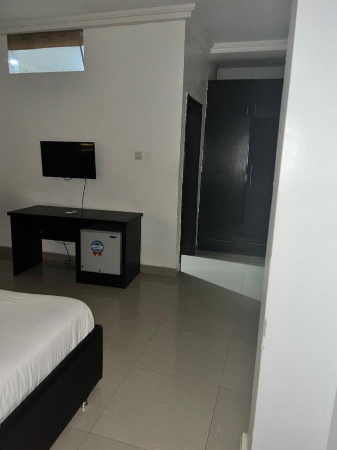 Grand Palazzo Hotel Gwarimpa Абуджа Екстериор снимка